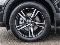 2025 Volvo XC40 Core Bright Theme-3