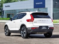 2025 Volvo XC40 Plus Dark Theme-4
