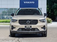 2025 Volvo XC40 Plus Dark Theme-1
