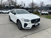 2025 Volvo XC60 Plus Dark Theme-5