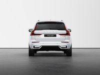 2025 Volvo XC60 Plus Dark Theme-3
