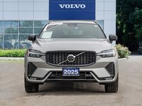 2025 Volvo XC60 Plus Dark Theme-1