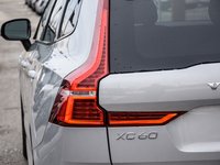 2025 Volvo XC60 Plus Dark Theme-7