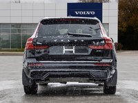2025 Volvo XC60 Plus Dark Theme-5
