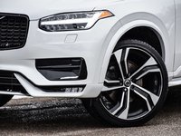 2022 Volvo XC90 R-Design-1
