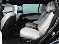 2023 BMW X7 xDrive40i-2