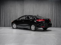 2017 Kia Forte LX MANUEL-4