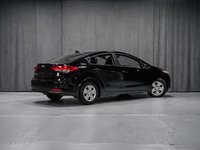 2017 Kia Forte LX MANUEL-2