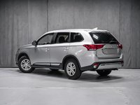 Mitsubishi Outlander  2020-3