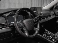 Mitsubishi Outlander SEL 2023-7