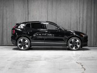 Volvo EX30 Ultra 2025-7