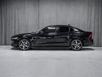 2023 Volvo S60 B5 PLUS DARK-4