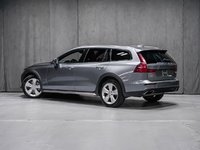 2021 Volvo V60 Cross Country LOUNGE CLIMATE PREMIUM HARMAN-4