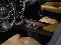 2021 Volvo V60 Cross Country LOUNGE CLIMATE PREMIUM HARMAN-7