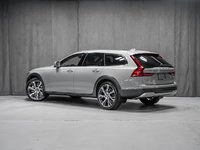 2026 Volvo V90 Cross Country Ultra-3