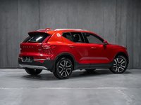 2021 Volvo XC40 T5 MOMENTUM CLIMATE PREMIUM-2