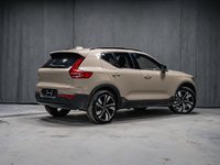 Volvo XC40 B5 PLUS DARK CLIMATE 2025-3