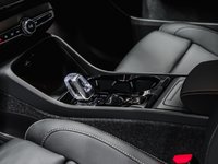 Volvo XC40 Plus (Dark Theme) 2026-7