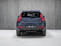 Volvo XC40 Plus (Dark Theme) 2026-5