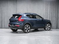 Volvo XC40 Plus (Dark Theme) 2026-3