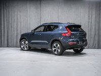 Volvo XC40 Plus (Dark Theme) 2026-2