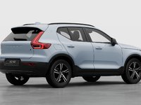 Volvo XC40 Core Dark Theme 2026-3