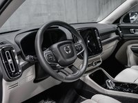 Volvo XC40 Plus (Dark Theme) 2026-6