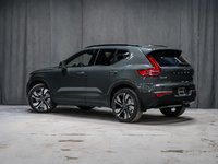 2026 Volvo XC40 Plus (Dark Theme)-4