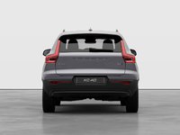 Volvo XC40 Plus (Dark Theme) 2026-5
