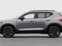 Volvo XC40 Ultra (Dark Theme) 2026-7