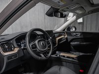 2026 Volvo XC60 Plus-6