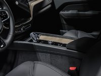 2026 Volvo XC60 Plus-7