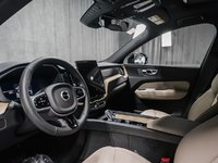 2026 Volvo XC60 Plus-6