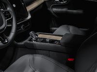 2026 Volvo XC90 Plug-in hybrid Plus 7-Seater (Dark Theme)-7