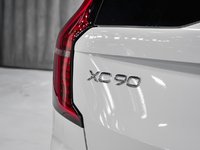 Volvo XC90 Plug-in hybrid Plus 7-Seater (Dark Theme) 2026-6