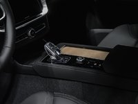 2026 Volvo XC90 Plus 7-Seater (Bright Theme)-7