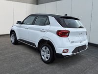 Hyundai Venue Essential 2021-3