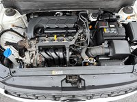 Hyundai Venue Essential 2021-7