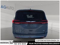 2023 Chrysler Pacifica Touring-L-2