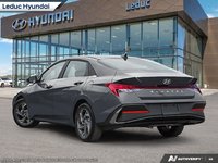 2026 Hyundai Elantra Luxury Two-Tone Interior-3