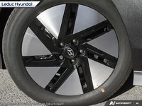 2025 Hyundai Ioniq 6 Preferred AWD Long Range-7