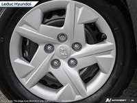 2025 Hyundai Venue Essential-7