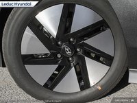 2025 Hyundai Ioniq 6 Preferred-7