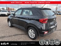 2024 Hyundai Venue Preferred-2