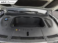 2026 Kia EV9 Land w/ Premium Package-5