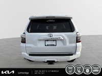 2024 Toyota 4Runner Base-2