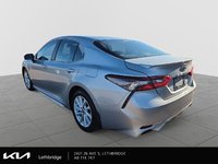 2024 Toyota Camry SE-3
