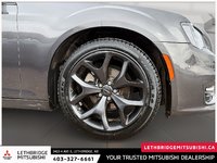 2022 Chrysler 300 Touring-6