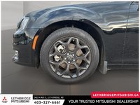 2023 Chrysler 300 Touring-5