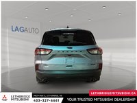 2022 Ford Escape SEL-2